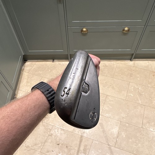 Wilson staff tour gap - fg, wedge